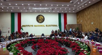 Revive INE propuesta de bloqueo a plataformas digitales desde la Agencia de Transformación; plantea fiscalizar redes sociales