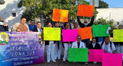 “Por amor a Veracruz, paga”: trabajadores de Salud y tecnológicos estallan contra Nahle por falta de pagos