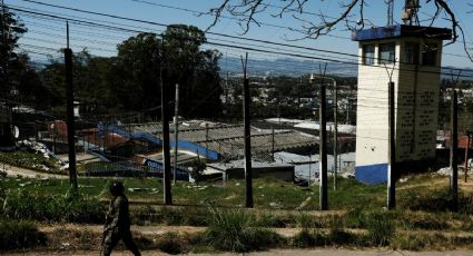 Integrantes de la pandilla "Barrio 18" se amotinan en tres cárceles y retienen a 46 guardias en Guatemala