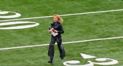 Todo terreno: Reportera termina entrevistas, corre sobre el campo y llega a presentar show de medio tiempo del Sugar Bowl en un minuto