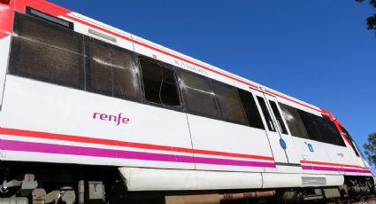 Se registra un nuevo accidente en España: tren choca contra grúa y deja al menos cuatro heridos