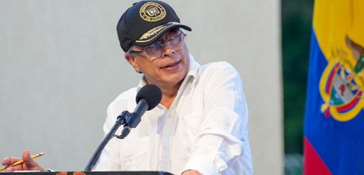 Colombia acusa que han hallado 27 cuerpos calcinados tras bombardeos de Ecuador en la frontera