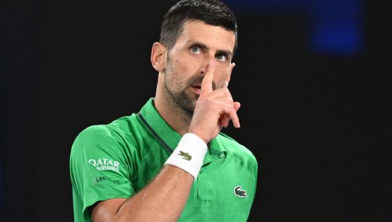 Djokovic se disculpa tras casi golpear a niña recogepelotas en Australia y arriesgarse a la descalificación: “Fui afortunado”
