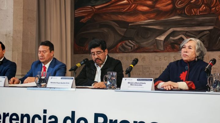 "Tenían fallas mecánicas sólo por caer en un bachecito": Hugo Aguilar intenta justificar la renovación de camionetas