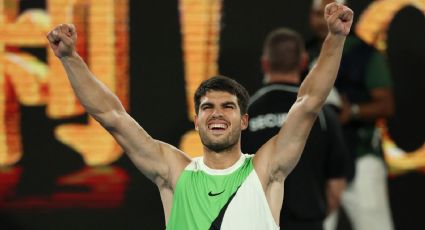 Carlos Alcaraz acaba con De Miñaur y jugará ante Alexander Zverev su primera semifinal del Abierto de Australia