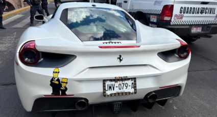 Imputan a funcionaria de Jalisco por falsificar placas ligadas a Ferrari robado en EU