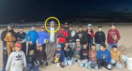 El pitcher mexicano Julio Urías es captado jugando beisbol con unos niños tras años en el anonimato por violencia doméstica que le costó salir de los Dodgers