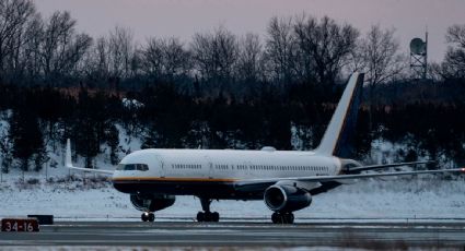 Llega a Nueva York avión que traslada a Maduro; enfrentará cargos por narcoterrorismo y tráfico de drogas