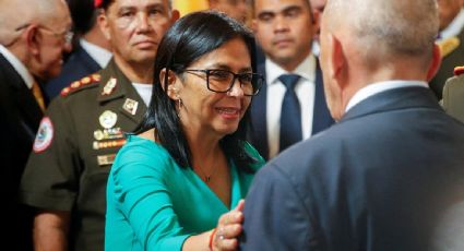 Trump asegura que Delcy Rodríguez está "cooperando" con las autoridades de EU