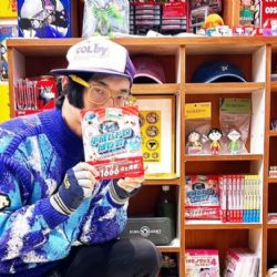 La fatiga digital y la incertidumbre llevan a la "Generación Z" a abrazar el movimiento Heisei Retro