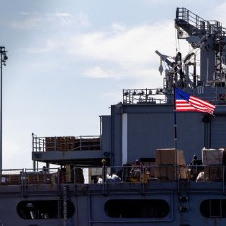 Guardia Costera de EU intercepta un petrolero ligado a Venezuela tras semanas de persecución