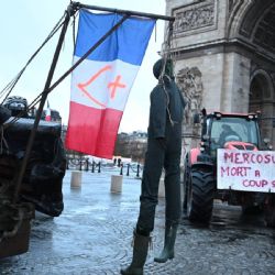 Agricultores de Europa regresan a las calles: bloquean carreteras para protestar contra el Mercosur