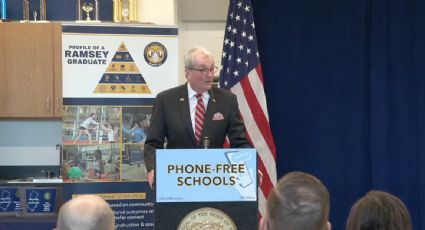 Nueva Jersey prohíbe el uso de celulares en las escuelas; es el estado 20 en adoptar esta medida en EU