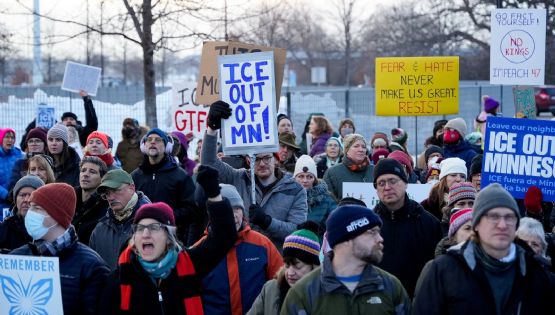 Tensión en Minneapolis: arrestan a varios manifestantes en protesta por asesinato de Renee Good