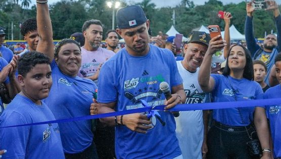 Julio Rodríguez, jardinero de los Mariners, aporta 1.3 mdd y remodela el complejo deportivo de República Dominicana donde jugó en su infancia