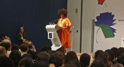 Fallece hijo de Chimamanda Ngozi Adichie, la escritora nigeriana que aprendió a conocerse en México