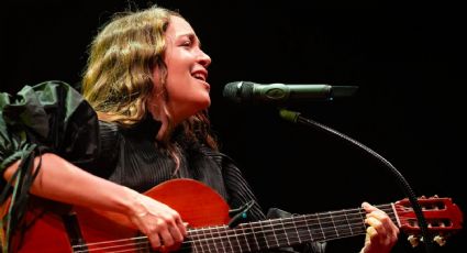 Los mexicanos Natalia Lafourcade y Carín León obtienen una estatuilla en los Grammy 2026