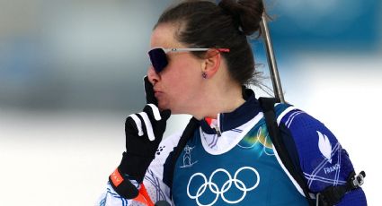 ¡Reina malvada! Biatleta francesa que reconoció el robo de más de 2 mil dólares a una compañera y fue perdonada gana dos oros en los JO de Invierno