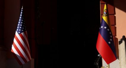 Más de 120 migrantes son repatriados a Venezuela en un avión procedente de Miami