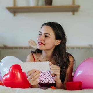 Cuidado con recurrir a la IA para que te escriba tu carta del Día del Amor y la Amistad