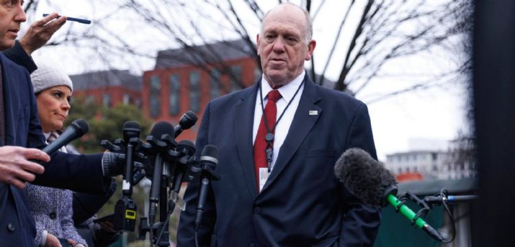 Ponen fin al despliegue masivo de ICE en Minnesota tras asesinato de dos estadounidenses