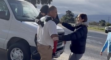 Caín Velásquez, excampeón de UFC de ascendencia mexicana, obtiene libertad condicional tras 11 meses en la cárcel; lo reciben con mariachi