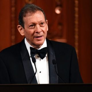 Presidente de la cadena de hoteles Hyatt se retira del cargo por vínculos con Jeffrey Epstein