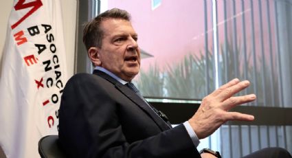 De cada 10 transacciones, todavía se hacen ocho en efectivo, advierte Asociación de Bancos de México