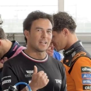 Checo Pérez y Verstappen conviven amistosamente en Bahréin