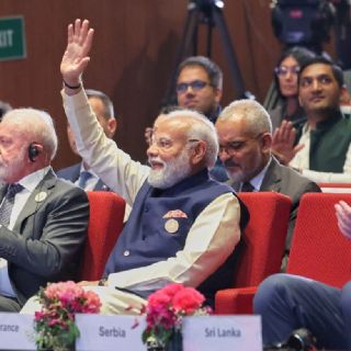 "La transparencia es la mayor seguridad": Modi pide inteligencia artificial de código abierto