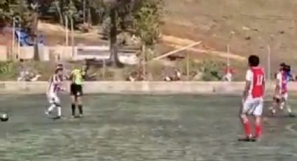 Indignación: jugador golpea con un puñetazo en la cara a una árbitra en un partido de futbol amateur