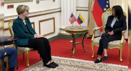 Enviada de EU y se reúne con Delcy Rodríguez; buscan normalizar relaciones tras la captura de Maduro