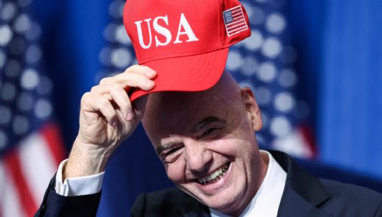 Gianni Infantino, presidente de la FIFA, no violó la neutralidad política al participar en la Junta de la Paz y aparecer junto a Trump, señala el COI