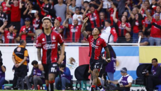 Hace vibrar el Jalisco: Atlas se levanta de dos goles en contra y remonta al San Luis