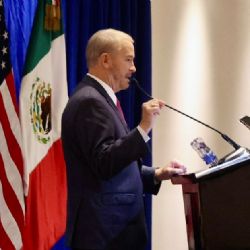 "Debemos continuar con esa misma firmeza", pide embajador Johnson a Sheinbaum luego de la caída de "El Mencho"