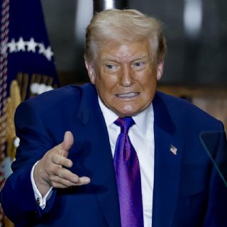 Trump contempla atacar a Irán en medio de negociaciones nucleares: NYT