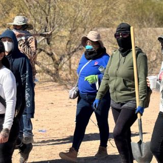 Madres buscadoras de Sonora viajan a Tucson para apoyar en la localización de Nancy Guthrie