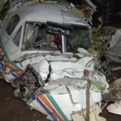 Cae ambulancia aérea en la India y mueren siete personas, entre ellas el paciente