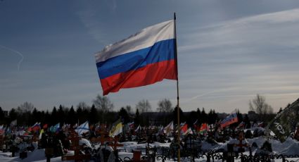 Un mes después, Rusia y Ucrania vuelven a intercambiar cuerpos de soldados caídos en combate