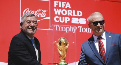 “Todos los turistas que visiten México llegan a un país seguro y tranquilo”, dice De la Fuente al recibir trofeo de la FIFA