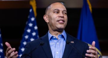 Demócratas piden votar una resolución para evitar que Trump entre en guerra con Irán