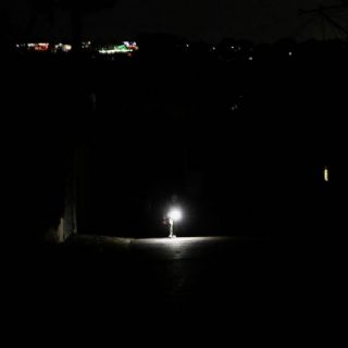 Emite alerta la embajada de EU en Cuba por apagones y escasez de combustible