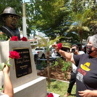 "¿Qué son cinco años más?": viuda de Javier Valdez critica la baja sentencia a "El Mini Lic"