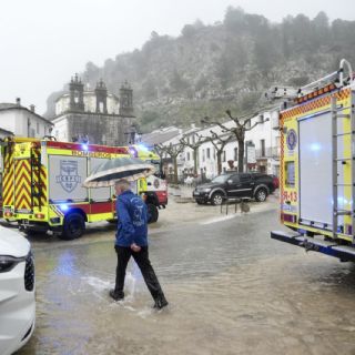 Fuertes lluvias y nevadas en España dejan 168 carreteras cerradas y 11 mil personas evacuadas