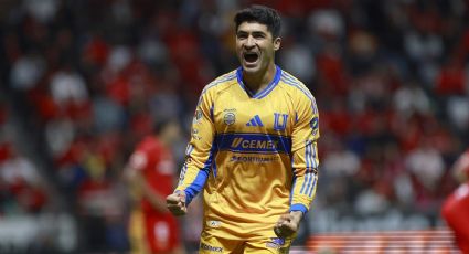 ¡Tienen a su goleador! Cruz Azul concretó el fichaje de última hora de Nicolás Ibáñez, quien llega procedente de los Tigres