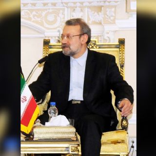 "Quemaremos sus corazones": Irán promete devolver el golpe a EU e Israel tras muerte de Alí Jamenei