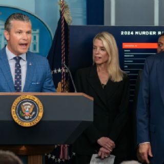 "Hoy será nuestro día más intenso de ataques en Irán", advierte el Departamento de Guerra de EU