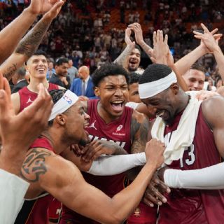 ¡Máquina! Bam Adebayo suma 83 puntos y logra el segundo mejor registro anotador en un juego de NBA