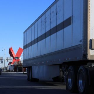 Sector industrial y del transporte ven en el IEPS un colchón fiscal ante el alza de los combustibles