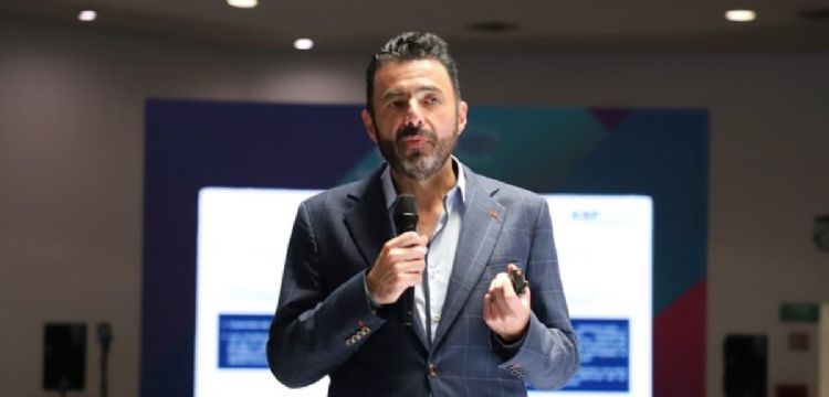 Va Aureliano Hernández, hijo del exsecretario particular de Sheinbaum, por titularidad de la ASF 